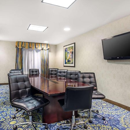 Best Western Plus Waynesboro Εξωτερικό φωτογραφία